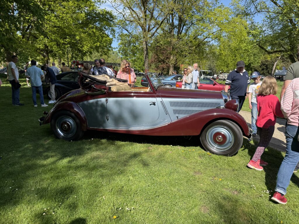 Bad Sassendorf Mercedes Motor Show